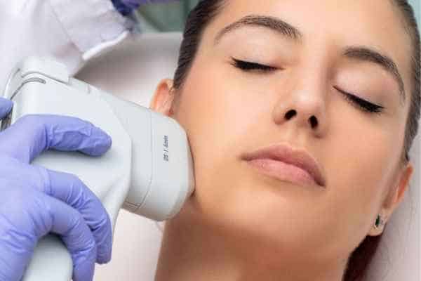 Why Do People Choose HIFU for a Non-Surgical Facelift? 1 Why do people consider HIFU Hitchin?